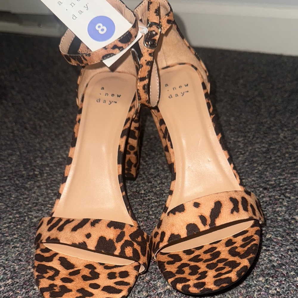 A New Day Brown Heeled Shoes Elegant Strappy Design